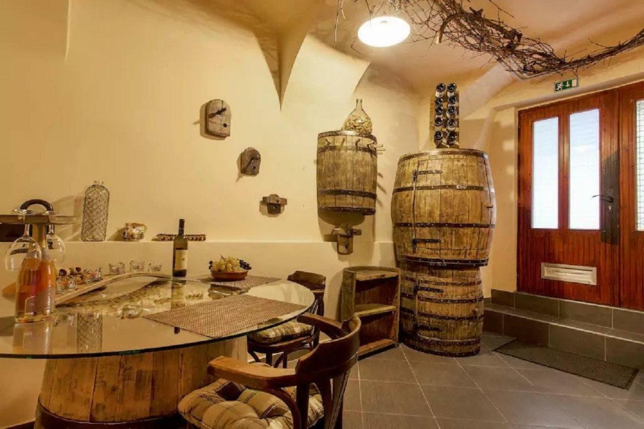 Apartmán Beer & Wine Cellar Lublaň Exteriér fotografie
